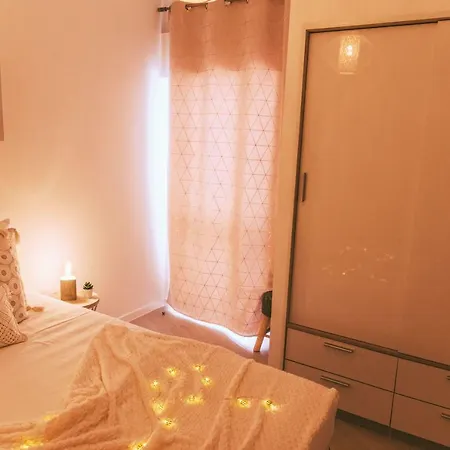 Vaumar Pool & Apartment